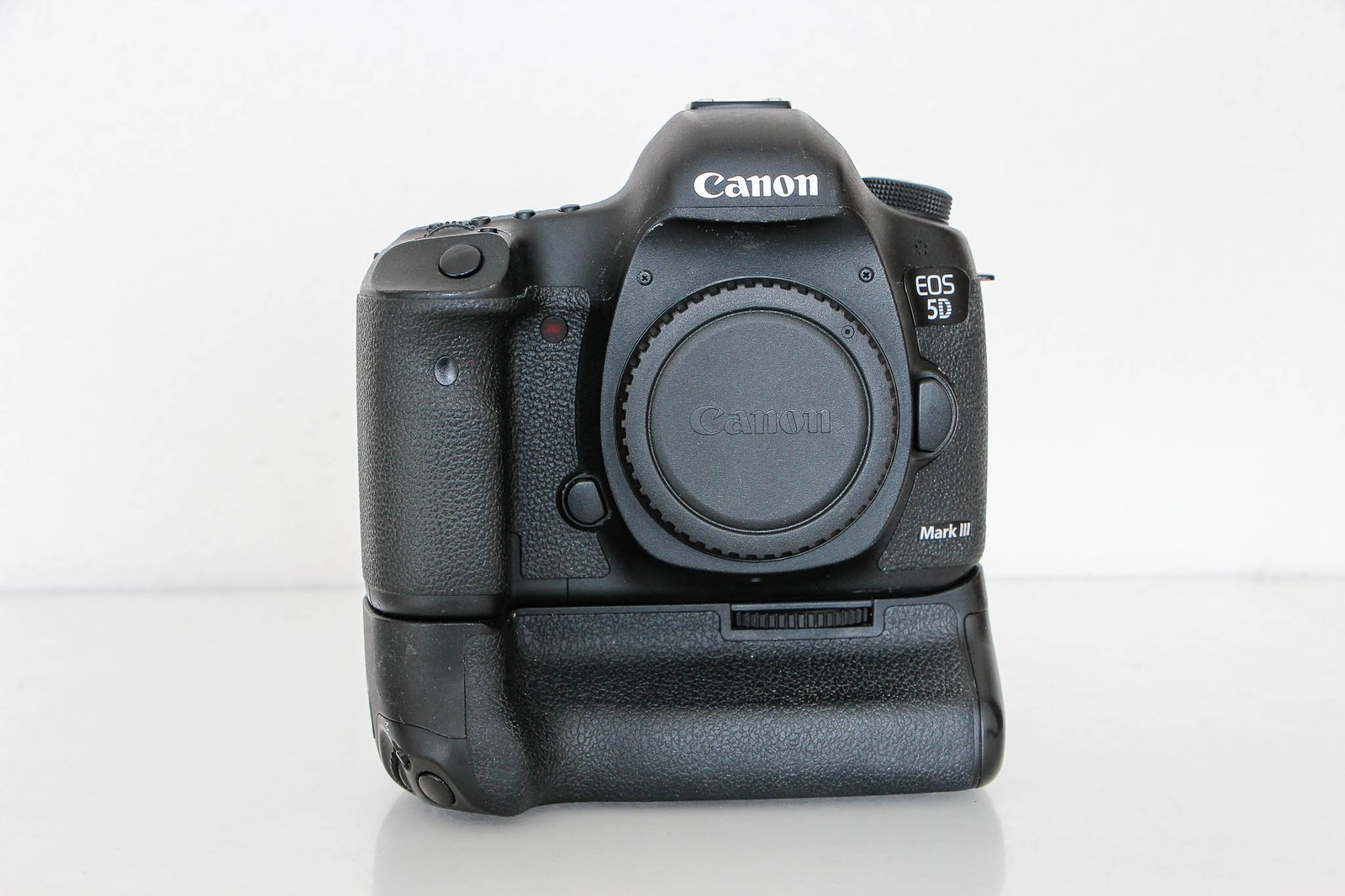 Canon EOS 5D Mark III, 2 Akkus, CF Karten.